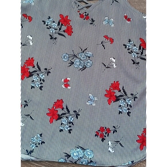 Daytrip Top Plus Size 3X  Printed Floral Black White Stripes Spaghetti Straps - Picture 8 of 8